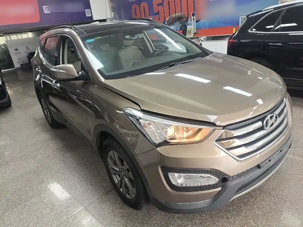 Hyundai Santa Fe 2015 — фото 4