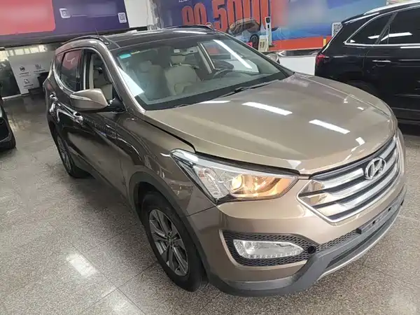 Hyundai Santa Fe 2015