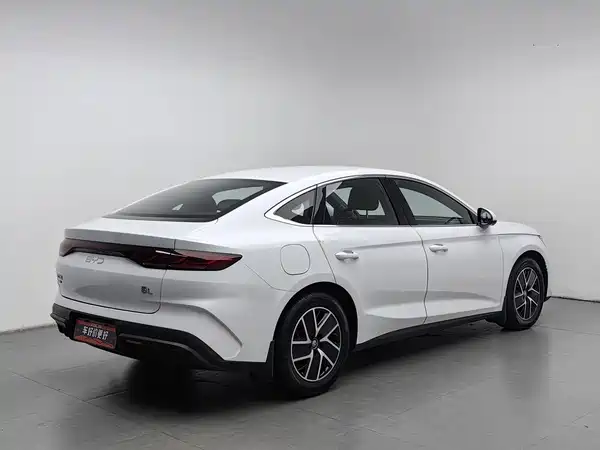 BYD Qin L 2024