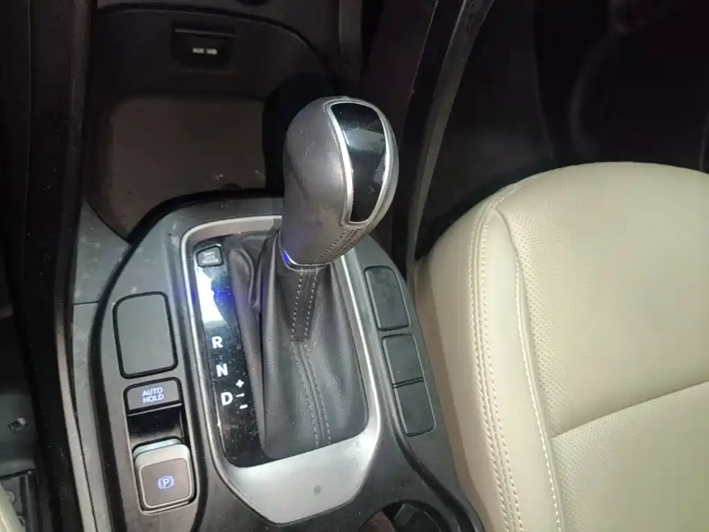 Hyundai Santa Fe 2015 — фото 14