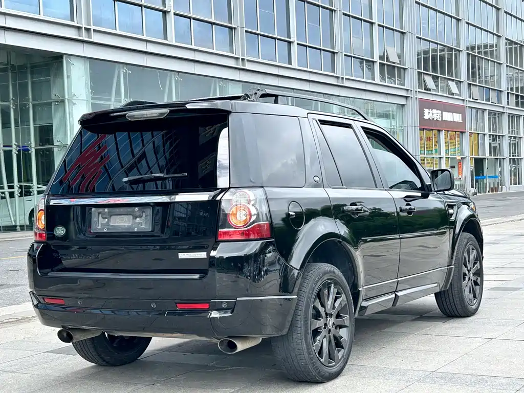 Land Rover Freelander 2 2014 — фото 4