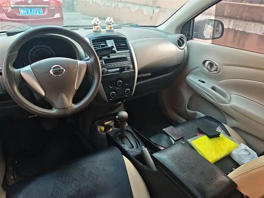 Nissan Sunny 2019 — фото 12