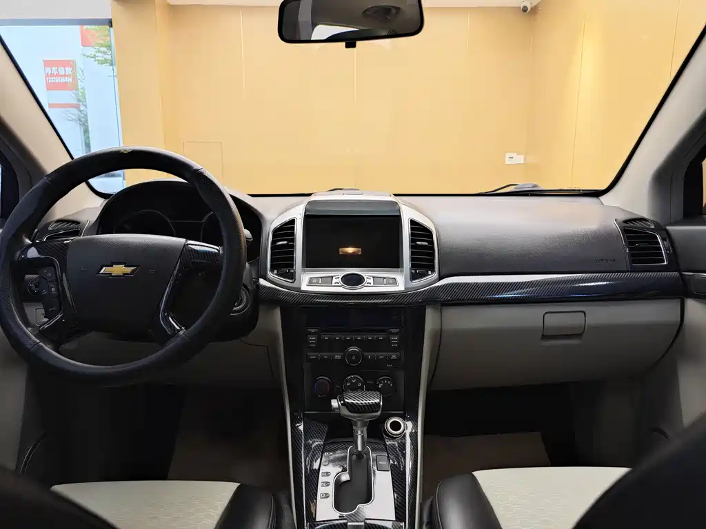 Chevrolet Captiva 2017 — фото 19
