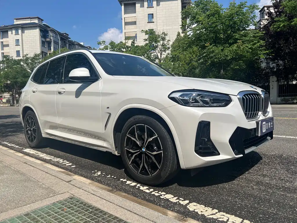 BMW X3 2021 — фото 3