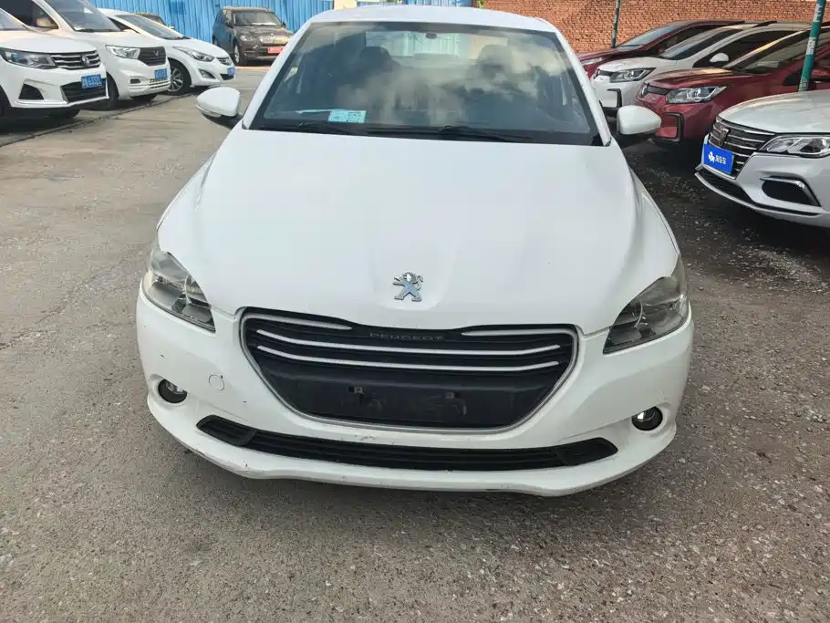 Peugeot 301 2014