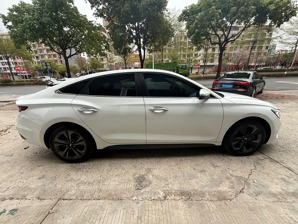 Hyundai Fista 2019 — фото 10