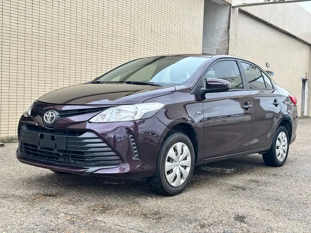 Toyota Vios 2017 — фото 1