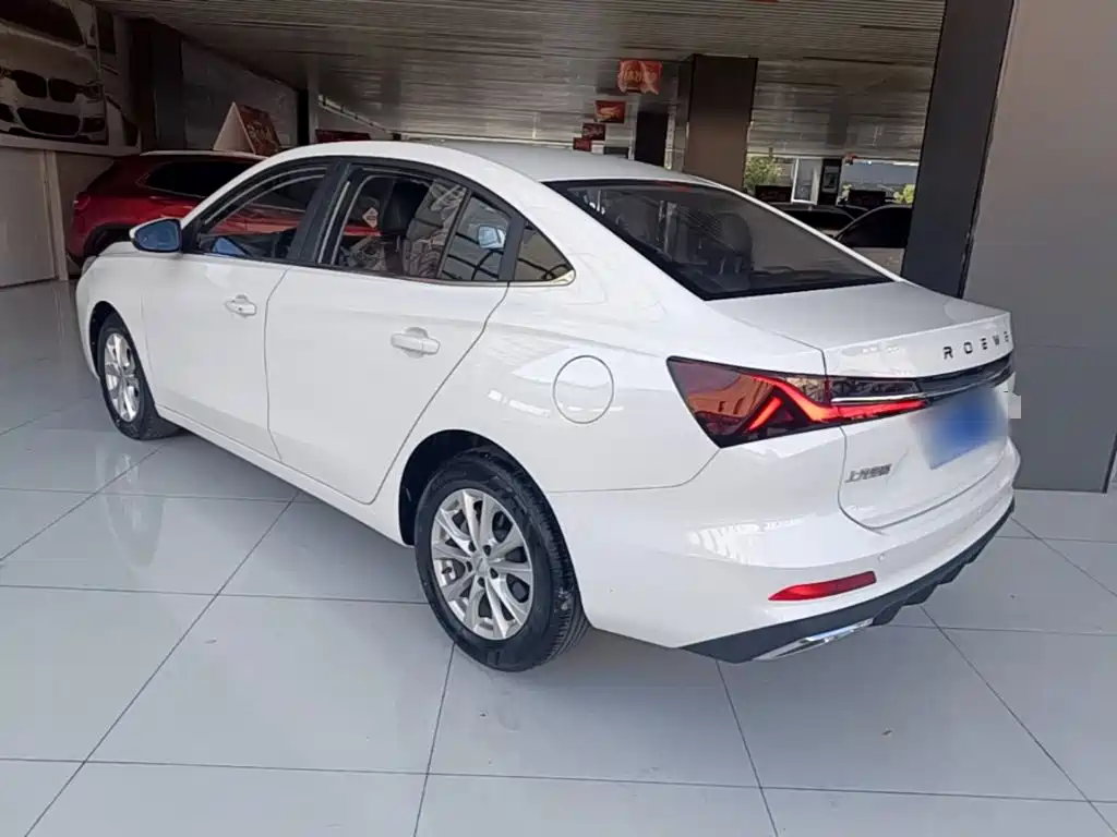 Roewe i5 2026