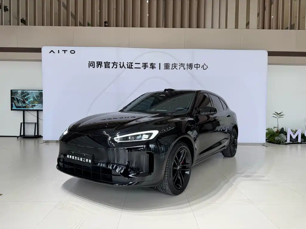 AITO M5 2025