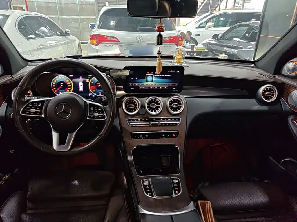 Mercedes-Benz GLC 2021 — фото 10