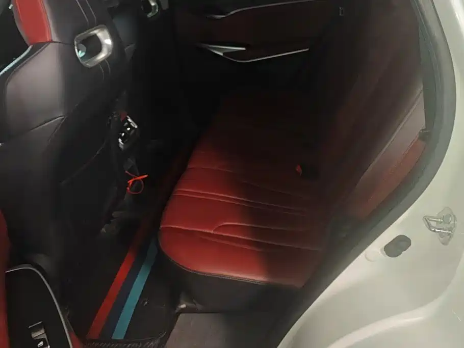 Changan CS75PLUS 2020 — фото 11