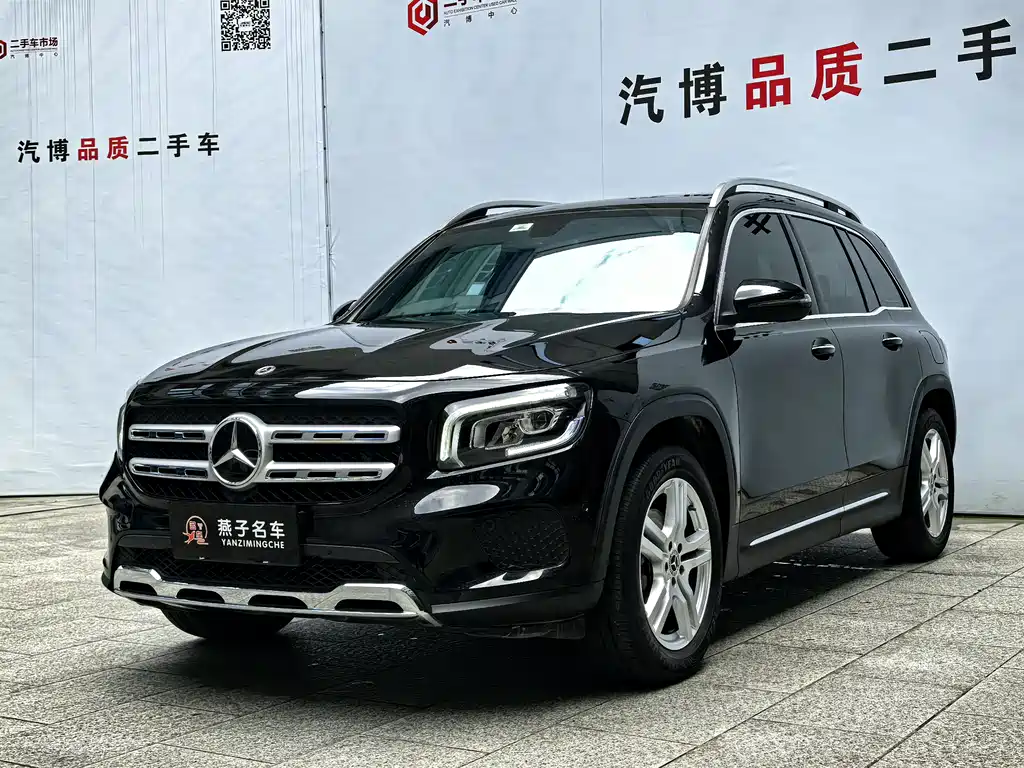 Mercedes-Benz GLB 2022 — фото 1
