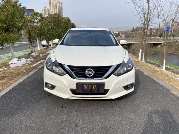 Nissan Teana 2016