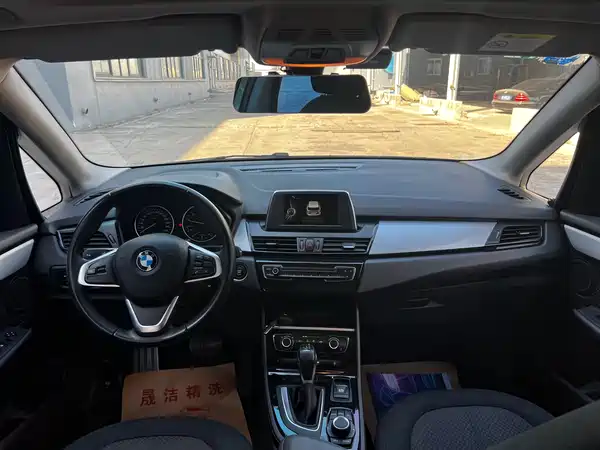 BMW 2 Series Station Wagon 2016