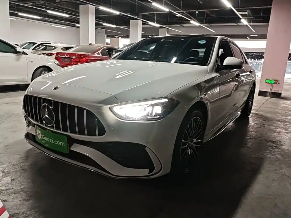 Mercedes-Benz C-Class 2022