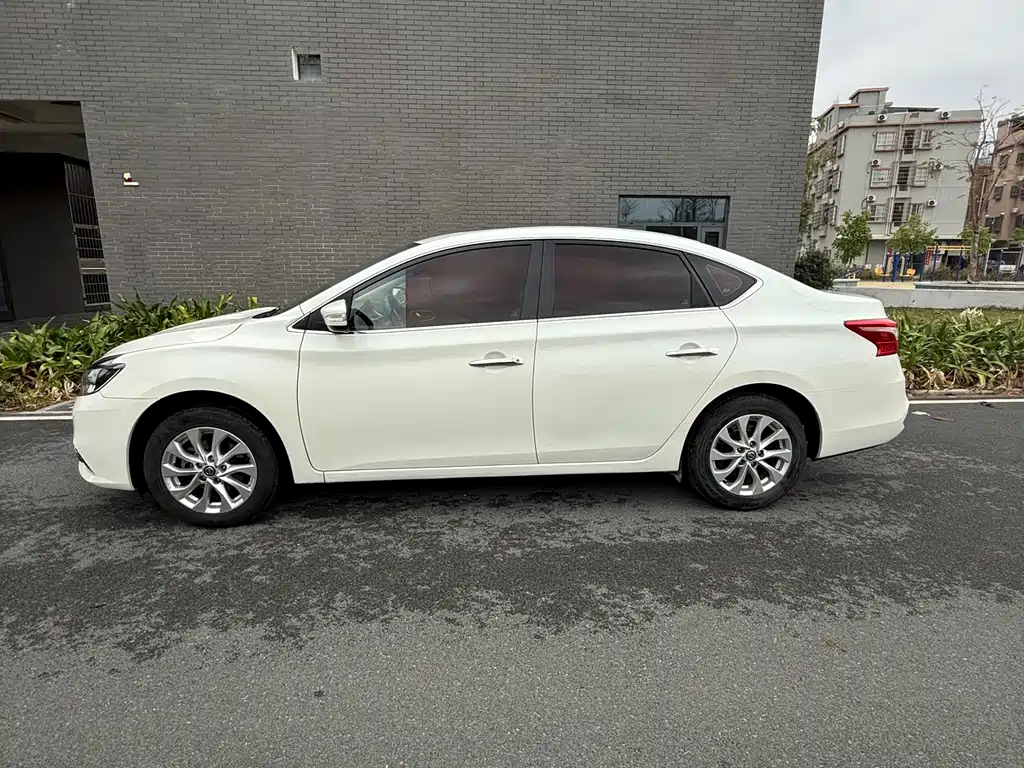 Nissan Sylphy 2018 — фото 8