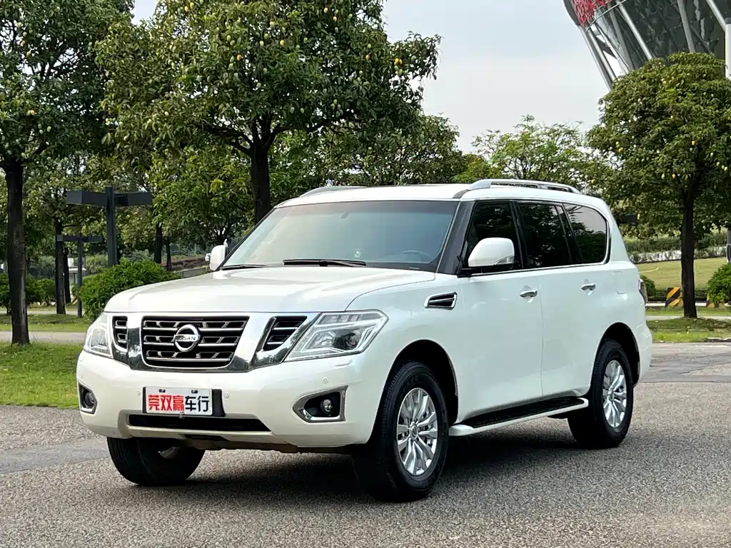 Nissan Patrol 2018 — фото 1