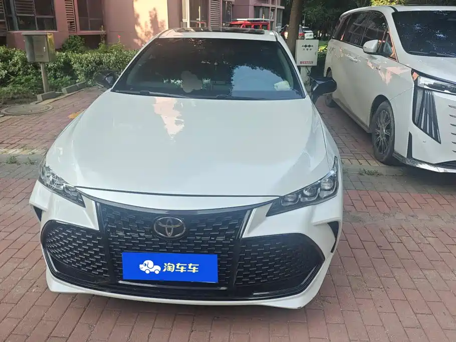 Toyota Avalon 2020