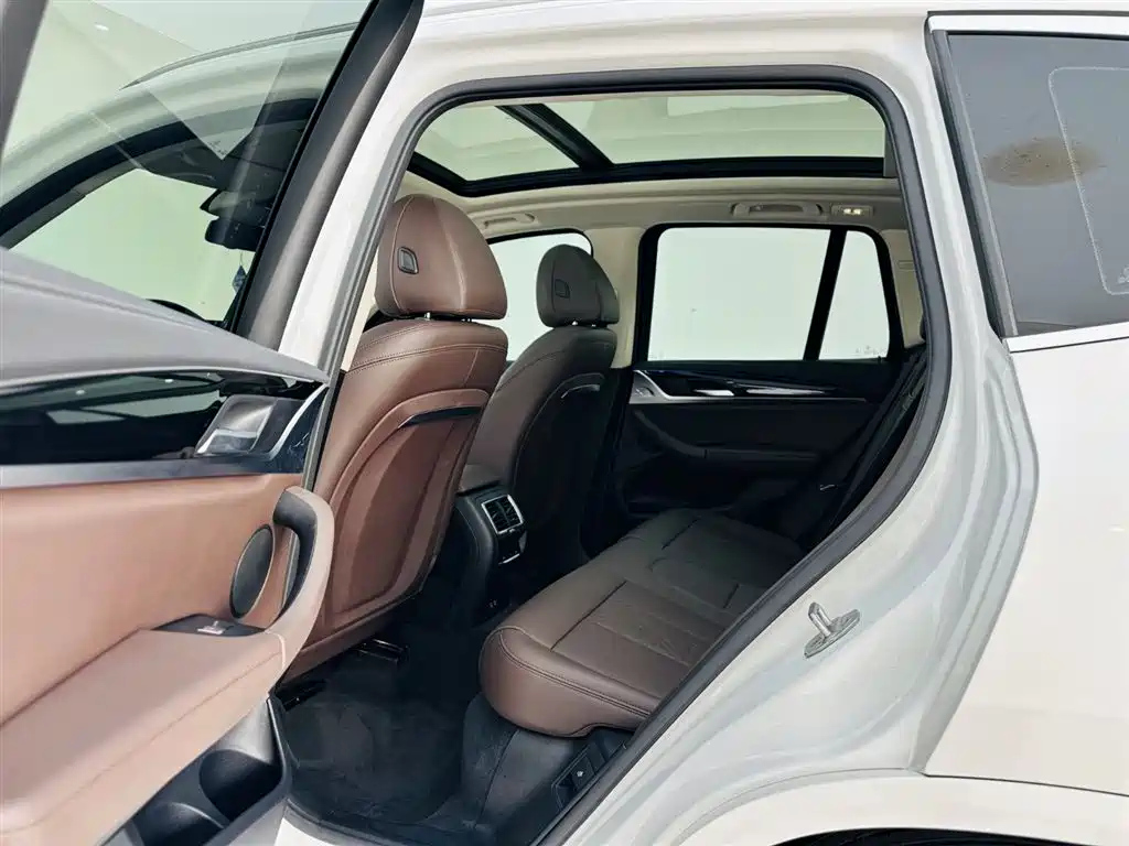 BMW X3 2022 — фото 14