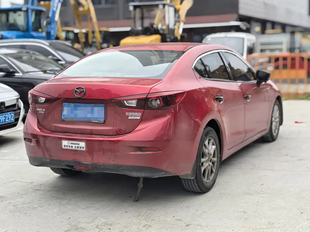 Mazda 3 Axela 2018 — фото 6