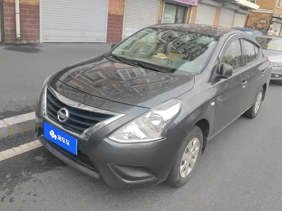 Nissan Sunny 2016