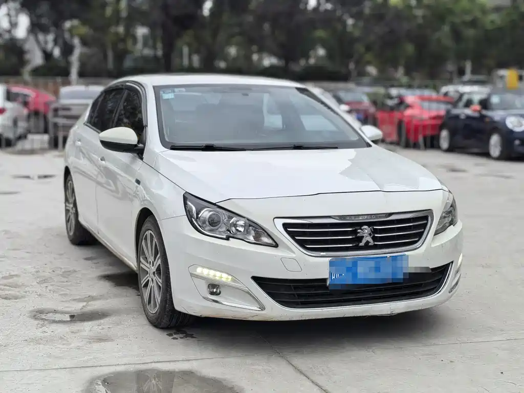 Peugeot 408 2016 — фото 3