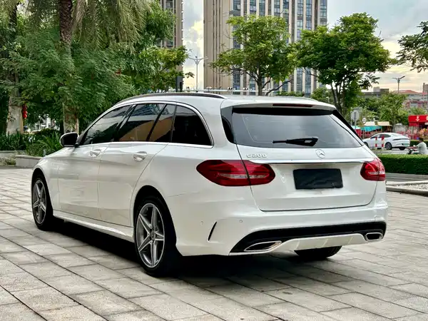 Mercedes-Benz C-Class 2017