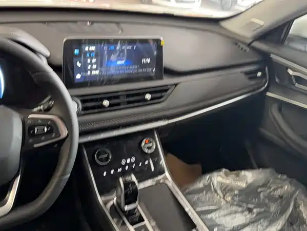 Chery Tiggo 8 2024