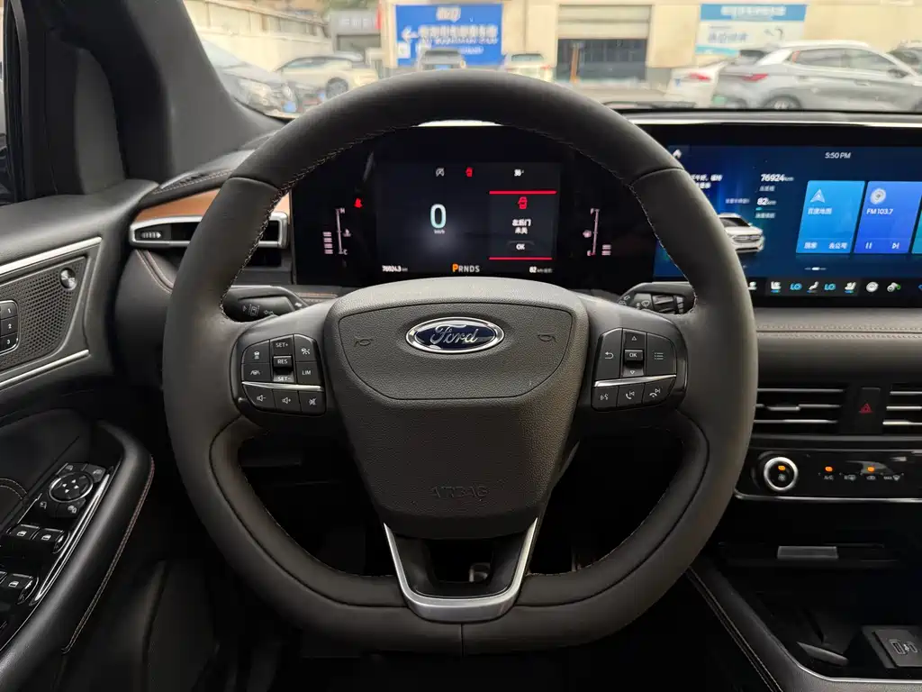 Ford Edge 2022