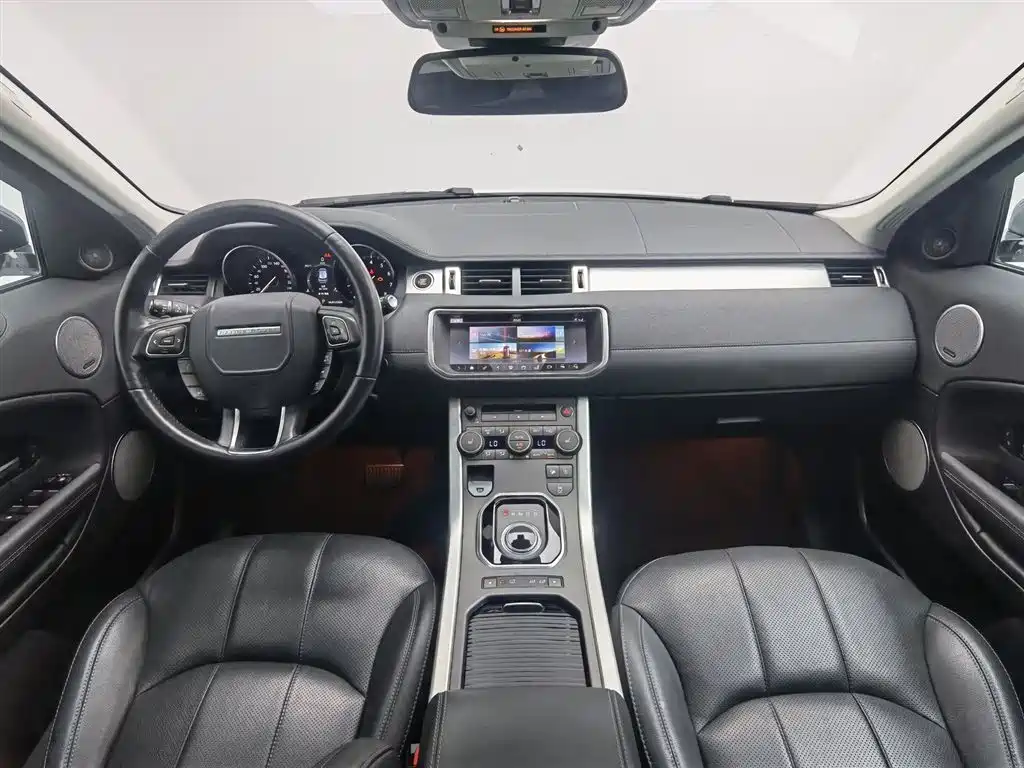 Land Rover Evoque 2018 — фото 5