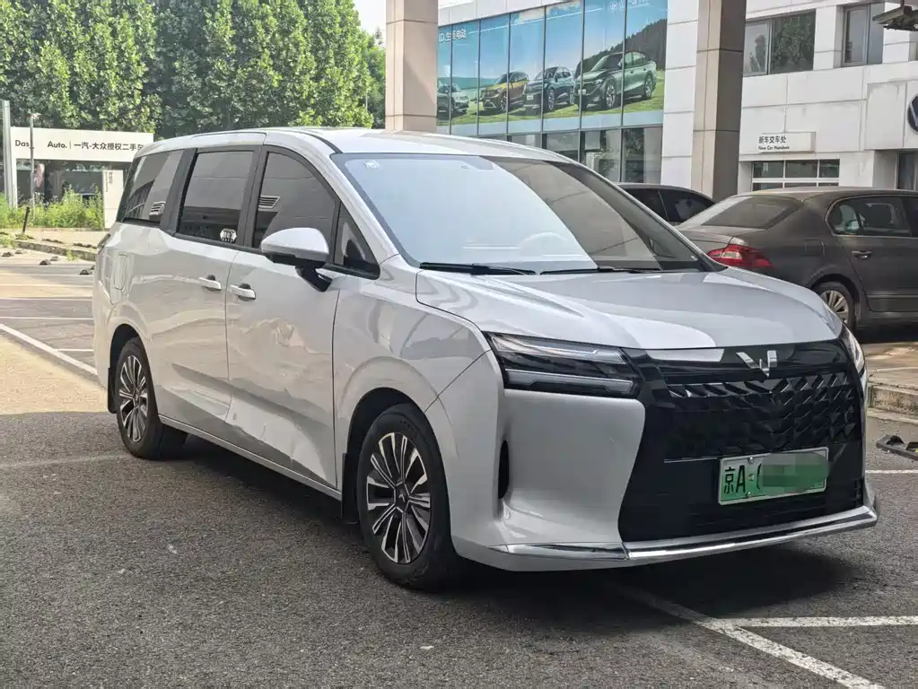Wuling Starlight 730 EV 2025 — фото 3