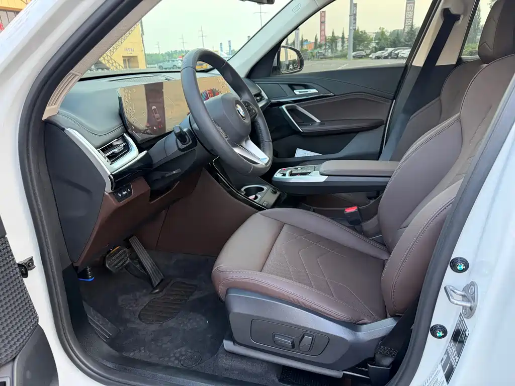 BMW X1 2024 — фото 10