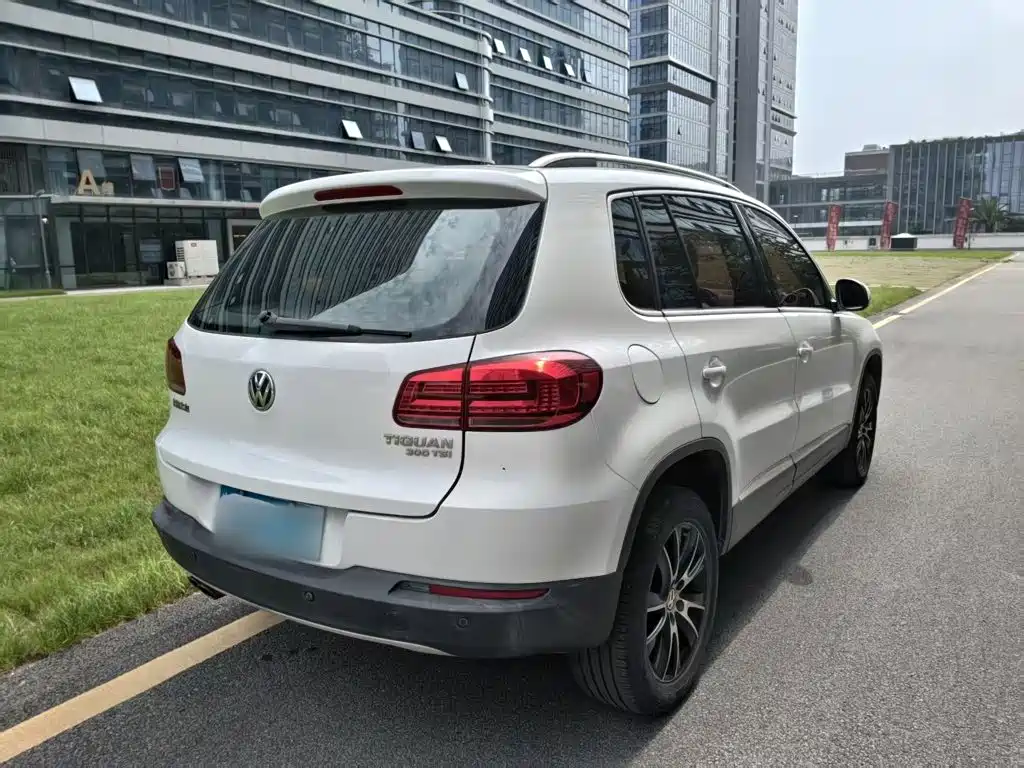 Volkswagen Tiguan 2016 — фото 7