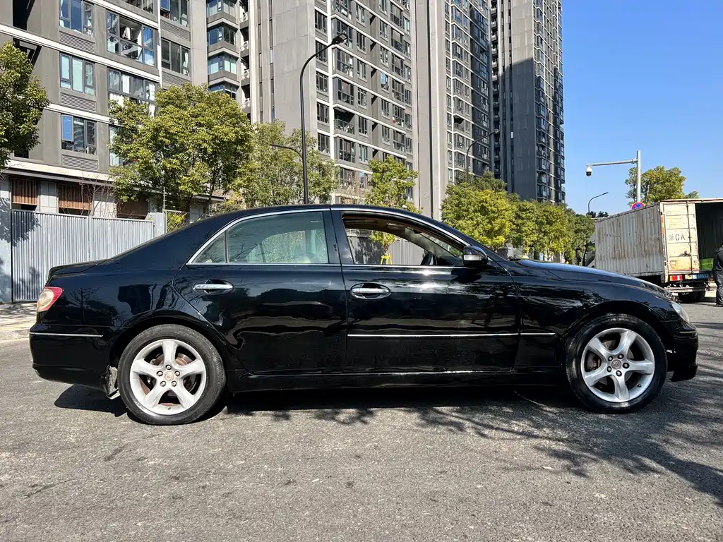 Toyota Reiz 2009