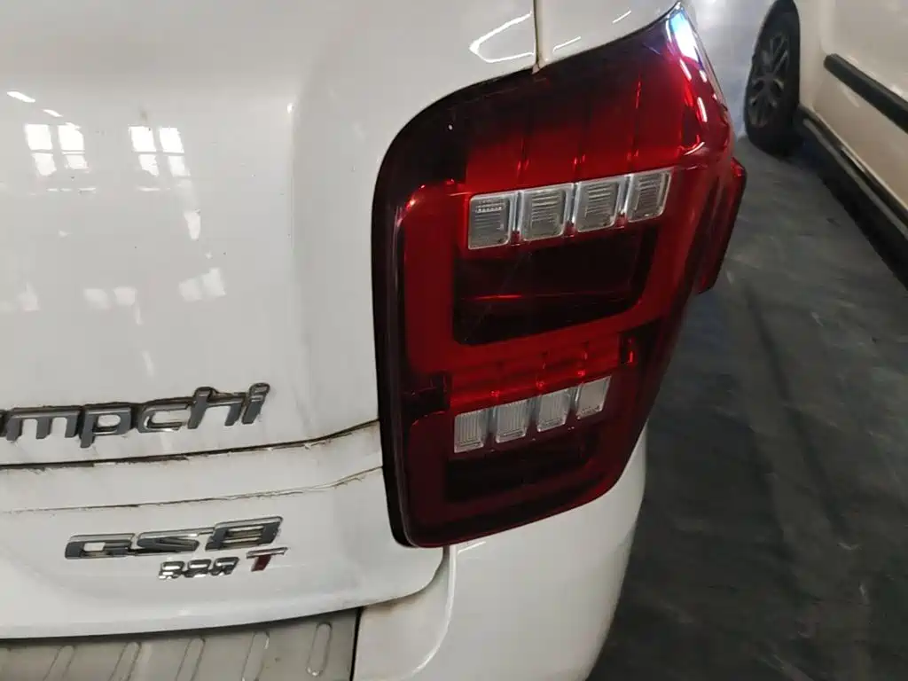 GAC Motor Trumpchi GS8 2018 — фото 8