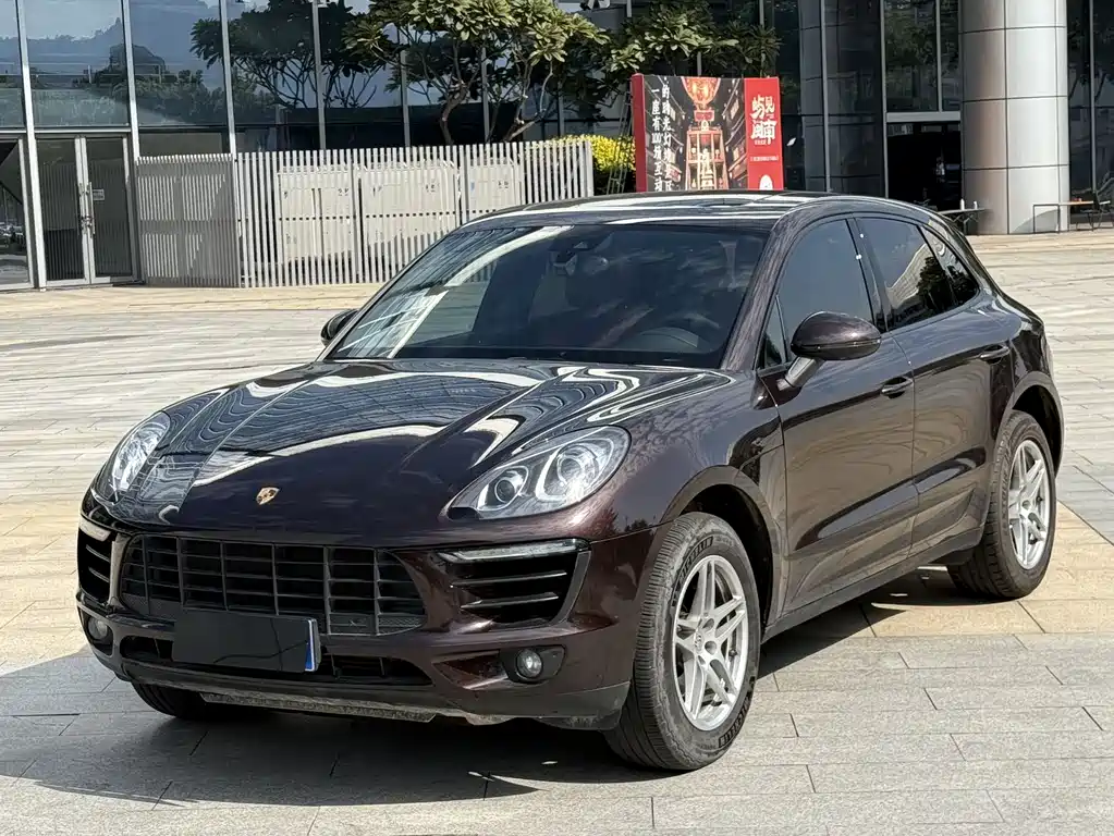 Porsche Macan 2016 — фото 1