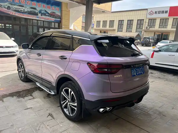 Geely Binyue 2021
