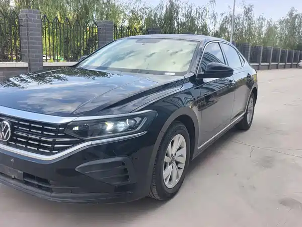 Volkswagen Passat 2022