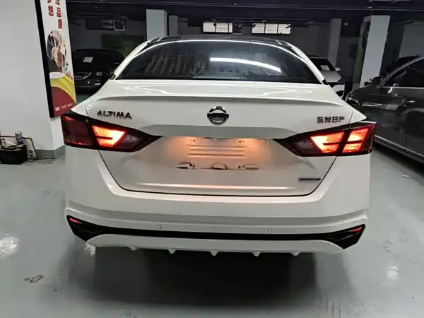 Nissan Teana 2020