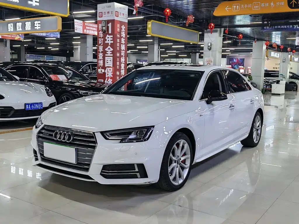 Audi A4L 2019