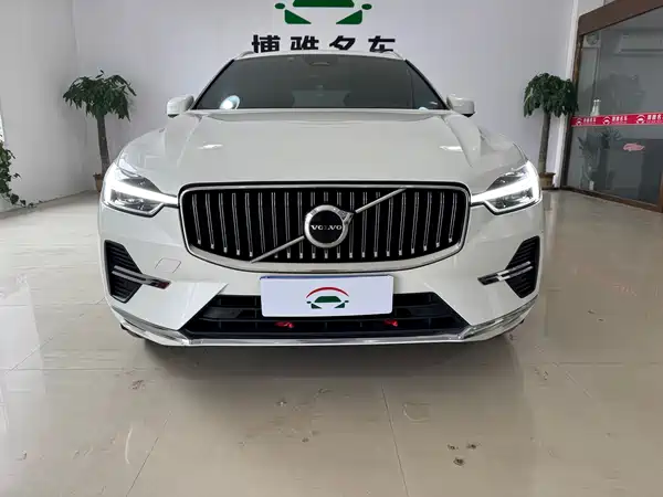 Volvo XC60 2023