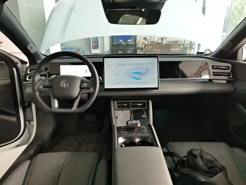 BYD Qin L 2025 — фото 10