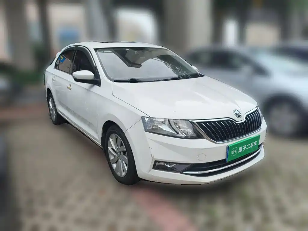 Skoda Rapid 2019 — фото 23