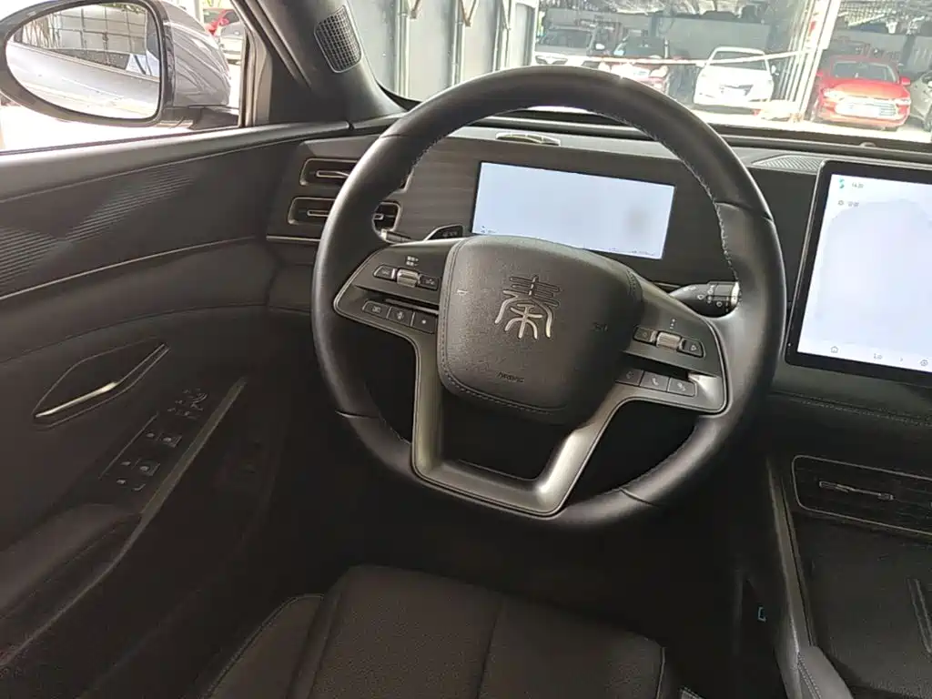BYD Qin L 2025 — фото 11