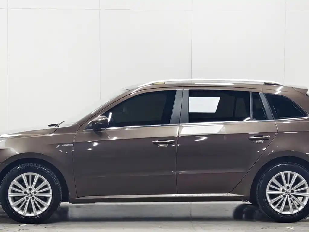 Volkswagen Gran Lavida 2014