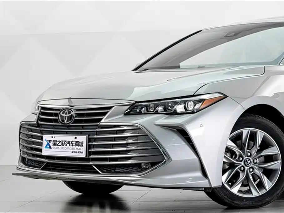 Toyota Avalon 2022 — фото 3