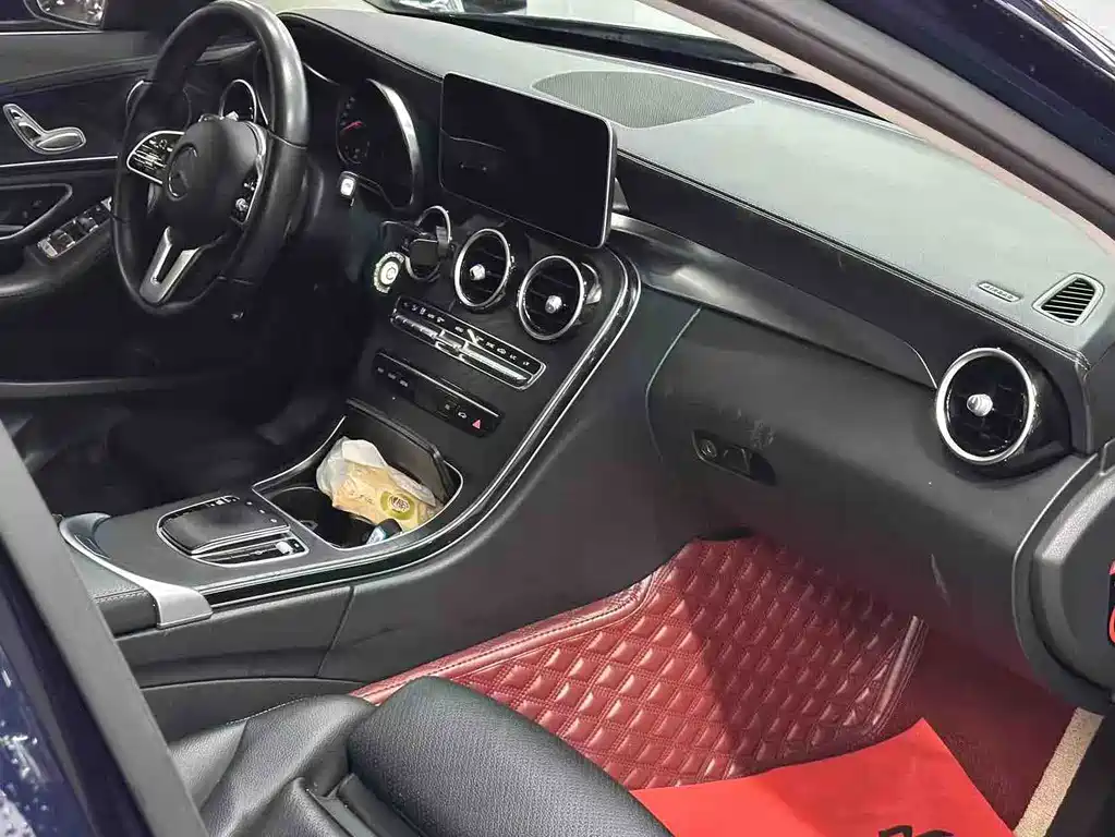 Mercedes-Benz C-Class 2019 — фото 5