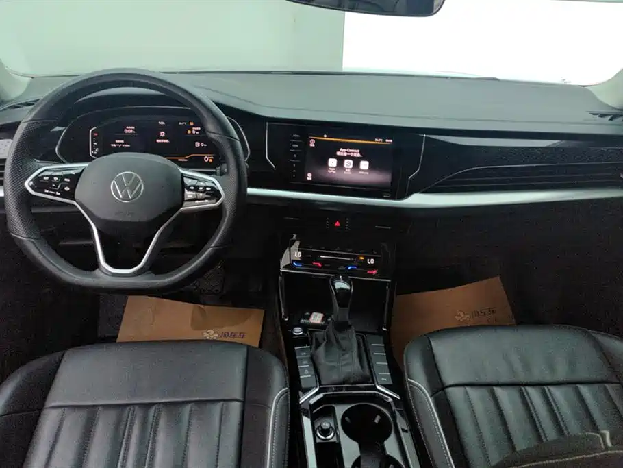 Volkswagen Passat 2023 — фото 12