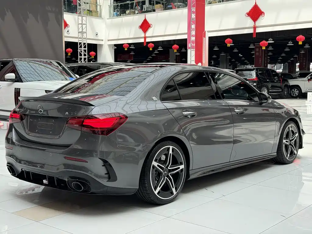 Mercedes-Benz A-Class AMG 2024 — фото 21