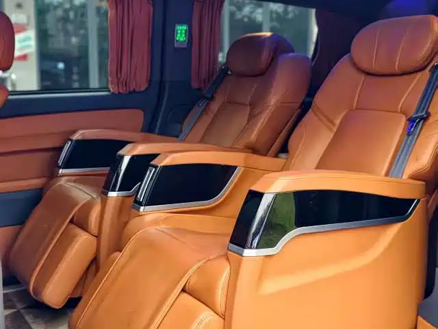 Mercedes-Benz Vito 2023 — фото 9